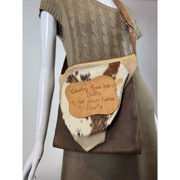 Leather & Cowhide Shoulder Bag With Rustic Country Engraving On Flap For Western - Picture 15 of 16